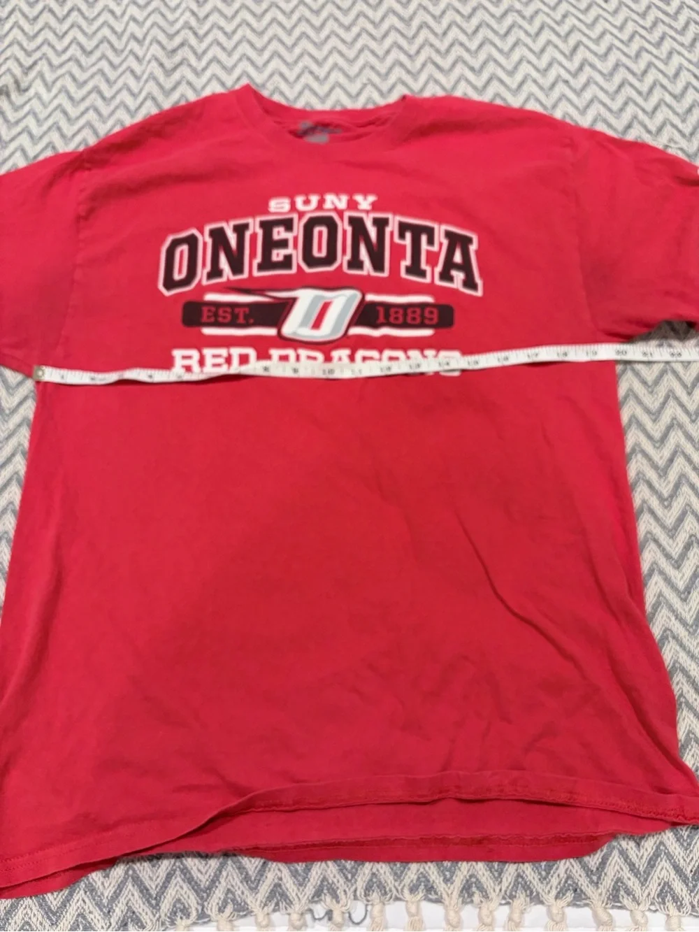 Champion Red SUNY Oneonta 'Red Dragons' Graphic Tee Large - Picture 4 of 6